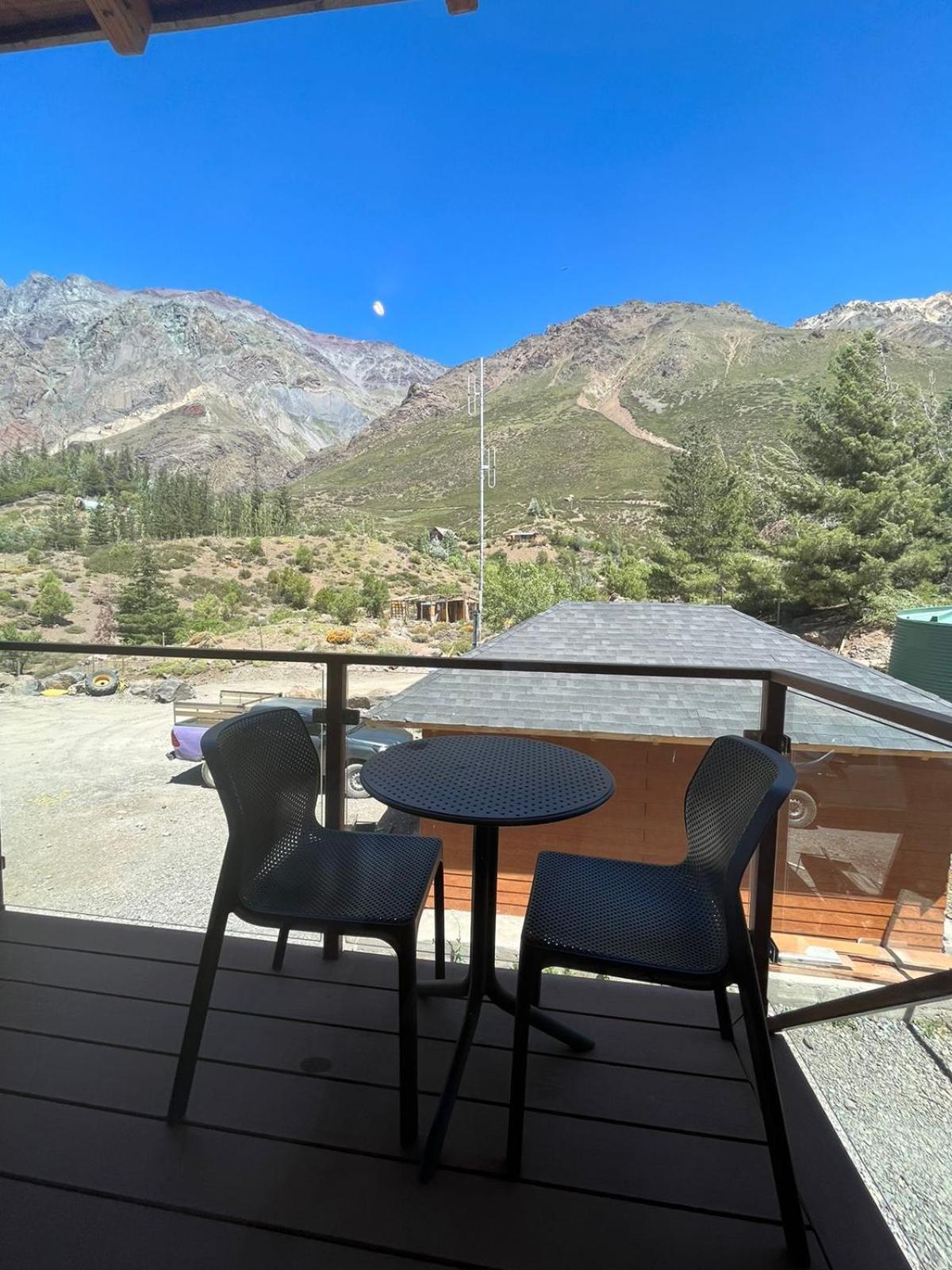 Lodge El Morado Refugio Lo Valdes ภายนอก รูปภาพ
