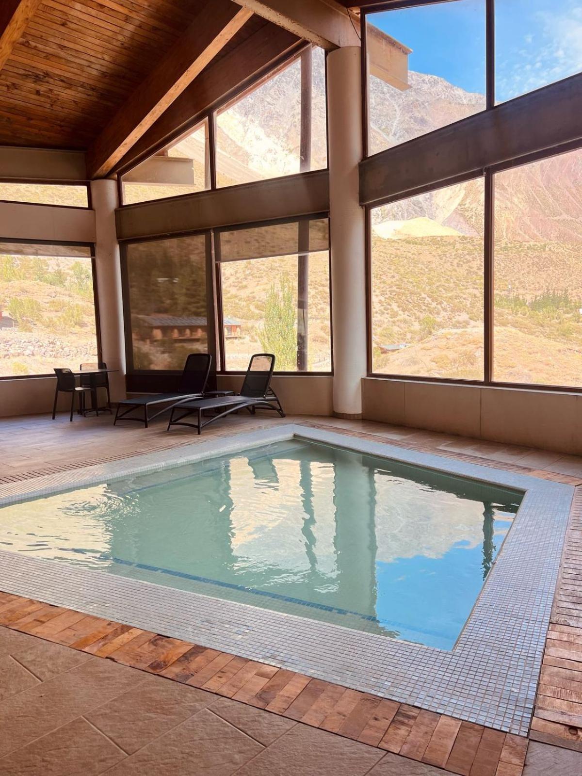 Lodge El Morado Refugio Lo Valdes ภายนอก รูปภาพ